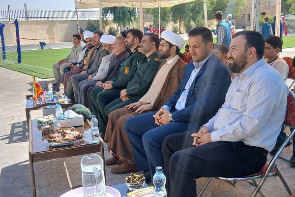 آیین افتتاحیه زمین چمن مصنوعی دبستان علی بن ابیطالب (ع) باقرشهر 