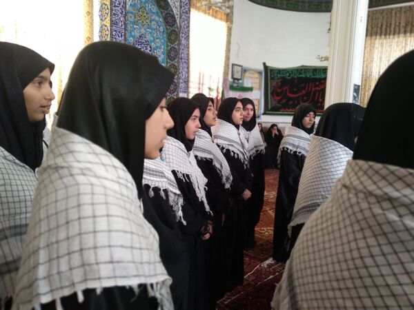 ویژه برنامه بصیرت در مدرسه والدین 