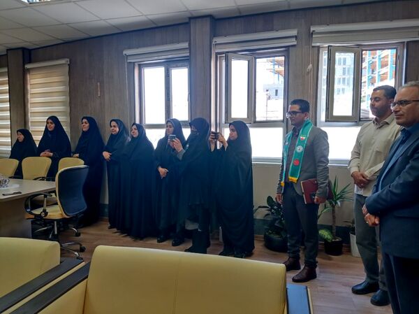 دیدار دانش‌آموزان مدرسه مهندس رحمانی فرد با مسولین اداره ناحیه یک مشهد مقدس 