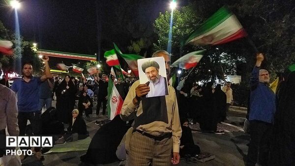 ۱۷۸ شب عاشقی در قلب نیشابور؛ چراغی که خاموش نمی‌شود!