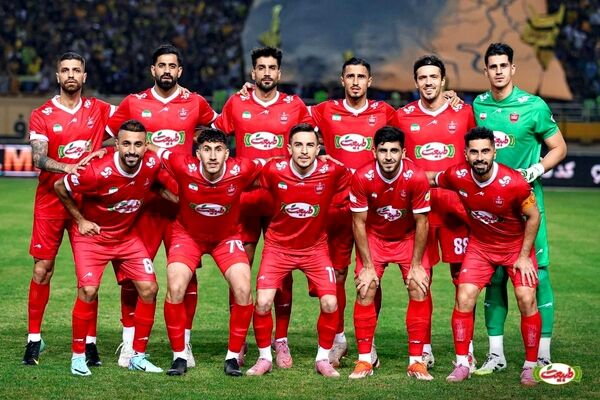 پرسپولیس شکار زخمی غول‌کش‌ها/نعیم آبادی: اوسمار، فرصت‌های طلایی پرسپولیس را به باد داد