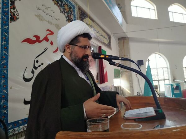گرامیداشت سالروز ورود امام خمینی به میهن در نماز جمعه گلوگاه 