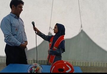 میزبانی مدرسه علمدار تفت از آتشنشان فداکار