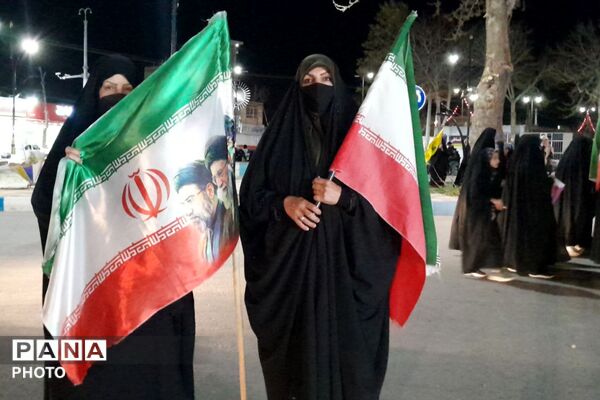 مردم بن تا پیروزی نهایی در خیابان می‌مانند