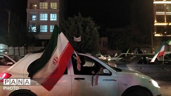شبی پرنور در بلوار فضل نیشابور 