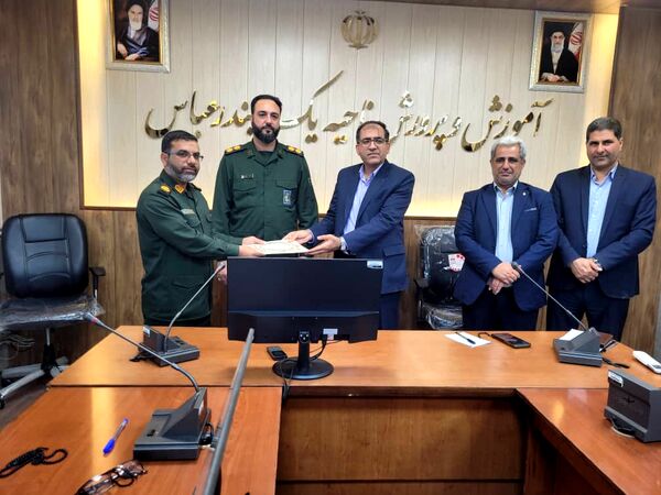 تودیع و معارفه مسئول بسیج دانش‌‌آموزی برادران ناحیه یک بندرعباس