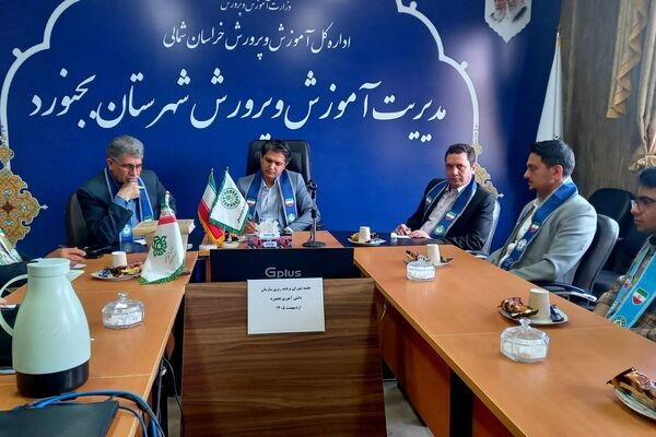 جلسه شورای برنامه ریزی سازمان دانش‌آموزی با حضور مسئولان شهرستان بجنورد 