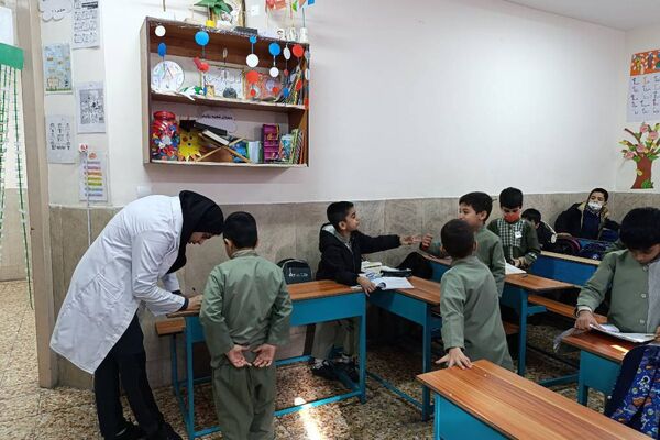 ارتقای آگاهی دانش‌آموزان آموزشگاه شهید رجایی با آموزش‌های سلامت و ایمنی زلزله