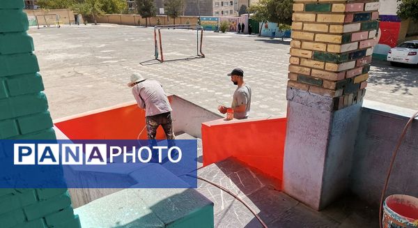 مهیا شدن دبستان شهدای گمنام ناحیه سه کرج برای بازگشایی مهر