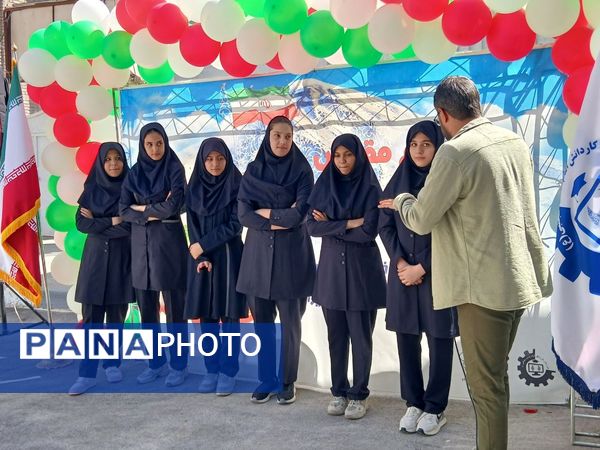  آیین تجدید میثاق دانش‌آموزان هنرستان امام حسن مجتبی (ع) با شهدای غواص دریادل