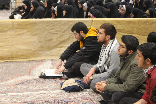 یادواره شهدای مقاومت با حضور دختر سید حسن نصرالله در قم