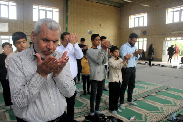 اردوی توانمندسازی دانش‌آموزان پسر همیار مشاوران در بوشهر