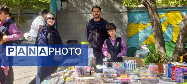 برپایی بازارچه کسب و کار در آموزشگاه امام جعفر صادق(ع)