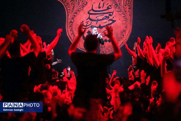 مراسم عزاداری شب تاسوعای حسینی (ع) در آستان امامزاده صالح(ع)