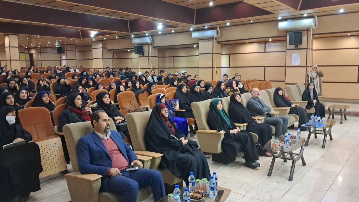 بسته «ایرانمون» ابزاری فناورانه برای کیفیت‌بخشی به تربیت نسل امروز است