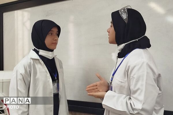 برگزاری مرحله استانی جشنواره خوارزمی در بهارستان‌‌دو