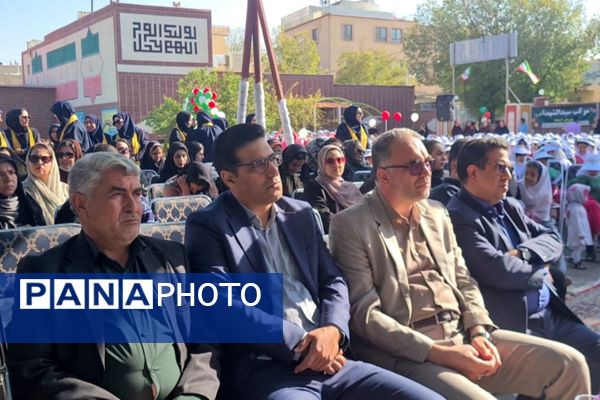 افتتاح ۱۱پروژه ورزشی ؛ طرح میدان همدلی در آباده