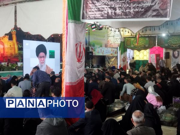 برگزاری مراسم تحویل سال نو در گلزار شهدای ملارد 