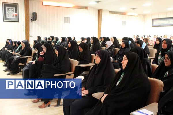 "همایش فعالان تشکیلاتی" در نیشابور 