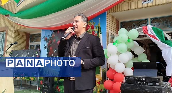 آغاز سال تحصیلی جدید و نواختن زنگ مهر در کاشمر