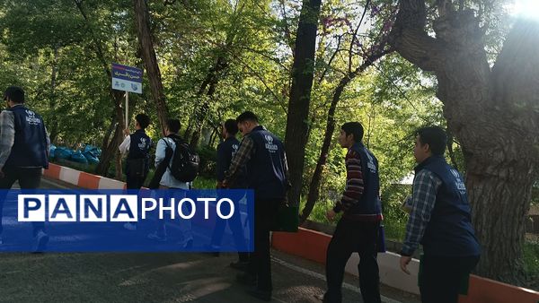 افتتاحیه اردوی مسئله محور پسران در اردوگاه شهید باهنر تهران 