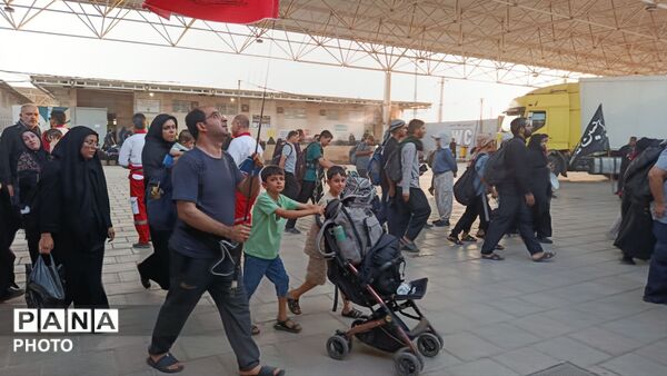 مرز مهران؛ تپش قلب زائران در آستانه دیدار