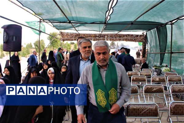 آیین سالگرد شهید آیت الله سعیدی و شهدای سادات استان قم 