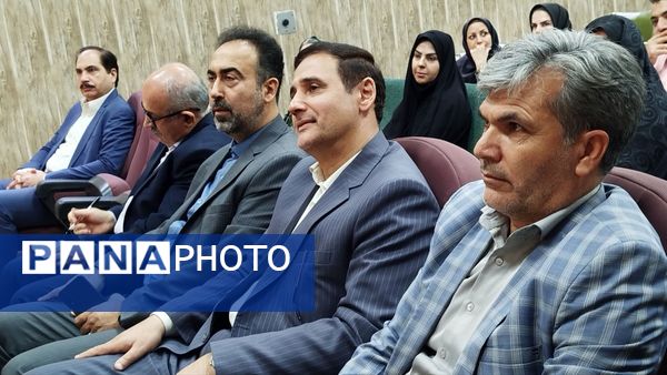 همایش گرامیداشت هفته محیط‌زیست در البرز 