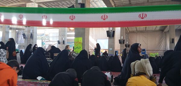 اقامه نماز جمعه در آخرین جمعه آبان ماه