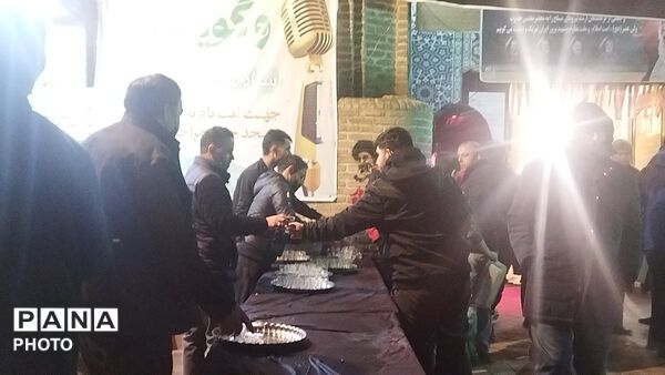 گذری بر موکب و چایخانه حضرت فاطمه زهرا (س) در دومین شب قدر