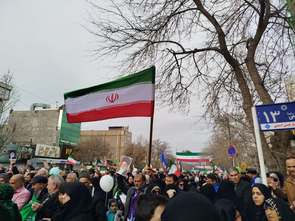 راهپیمایی 22 بهمن با حضور گسترده ای از مردم در شهرستان نیشابور