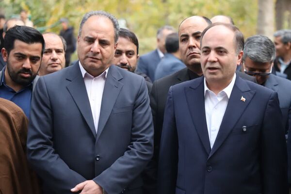 حضور وزیر کشاورزی در مراسم صبحگاهی هنرستان کشاورزی تبریز