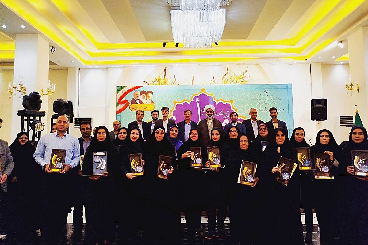  برگزاری مراسم تجلیل از معلمان و مدیران نمونه در ملارد