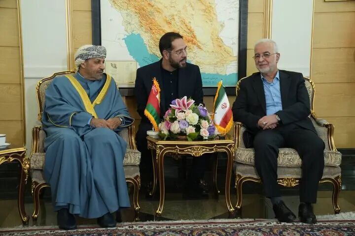 وزیر کشور: روابط ایران و عمان همواره نزدیک و حسنه بوده است