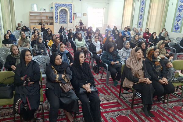دومین جلسه آموزش خانواده در دبیرستان پویش