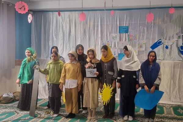 نمایشگاه نگهبان آب در دبستان حاتم ناحیه دو شهرری 