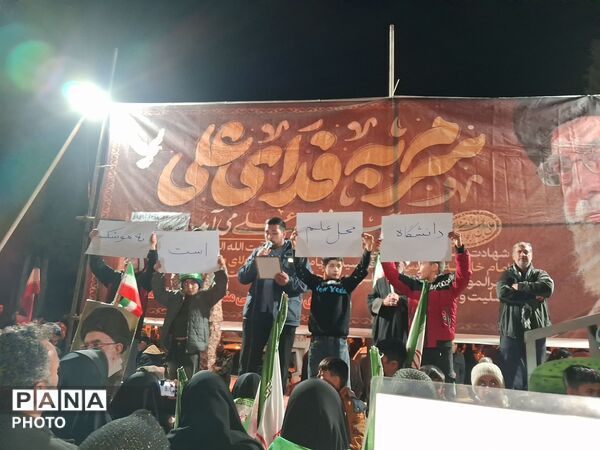 مراسم باشکوه وداع با پیکر دو شهید مطهر در نیشابور 