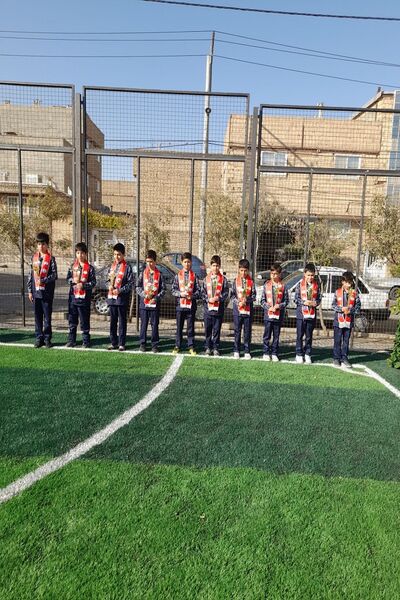  افتتاحیه زمین چمن دبستان فطرت