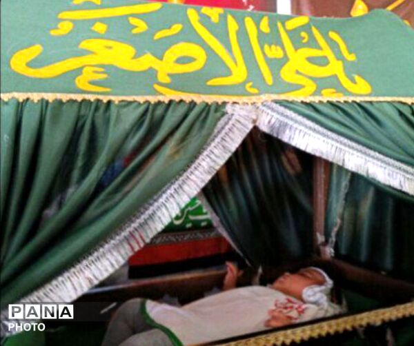 مراسم شیرخوارگان حسینی در بابانظر 