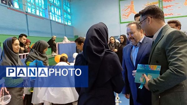 افتتاحیه جشنواره بزرگ بازی و یادگیری دوره ابتدایی آموزش و پرورش ورامین 