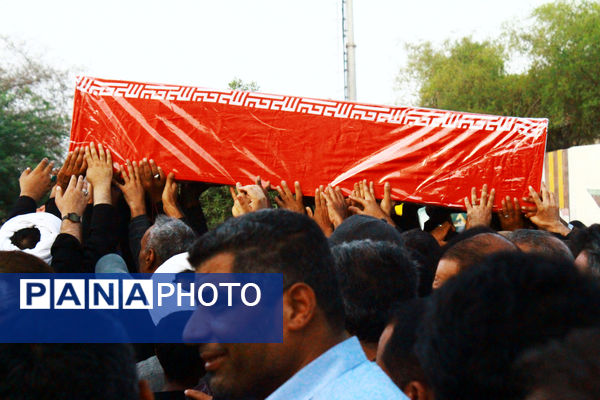 مراسم تشییع پیکر شهید «سعید آذربادگان» در بندرعباس