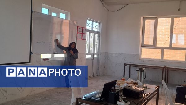 اولین جلسه مشاوره تحصیلی در مدرسه مشکات خواف