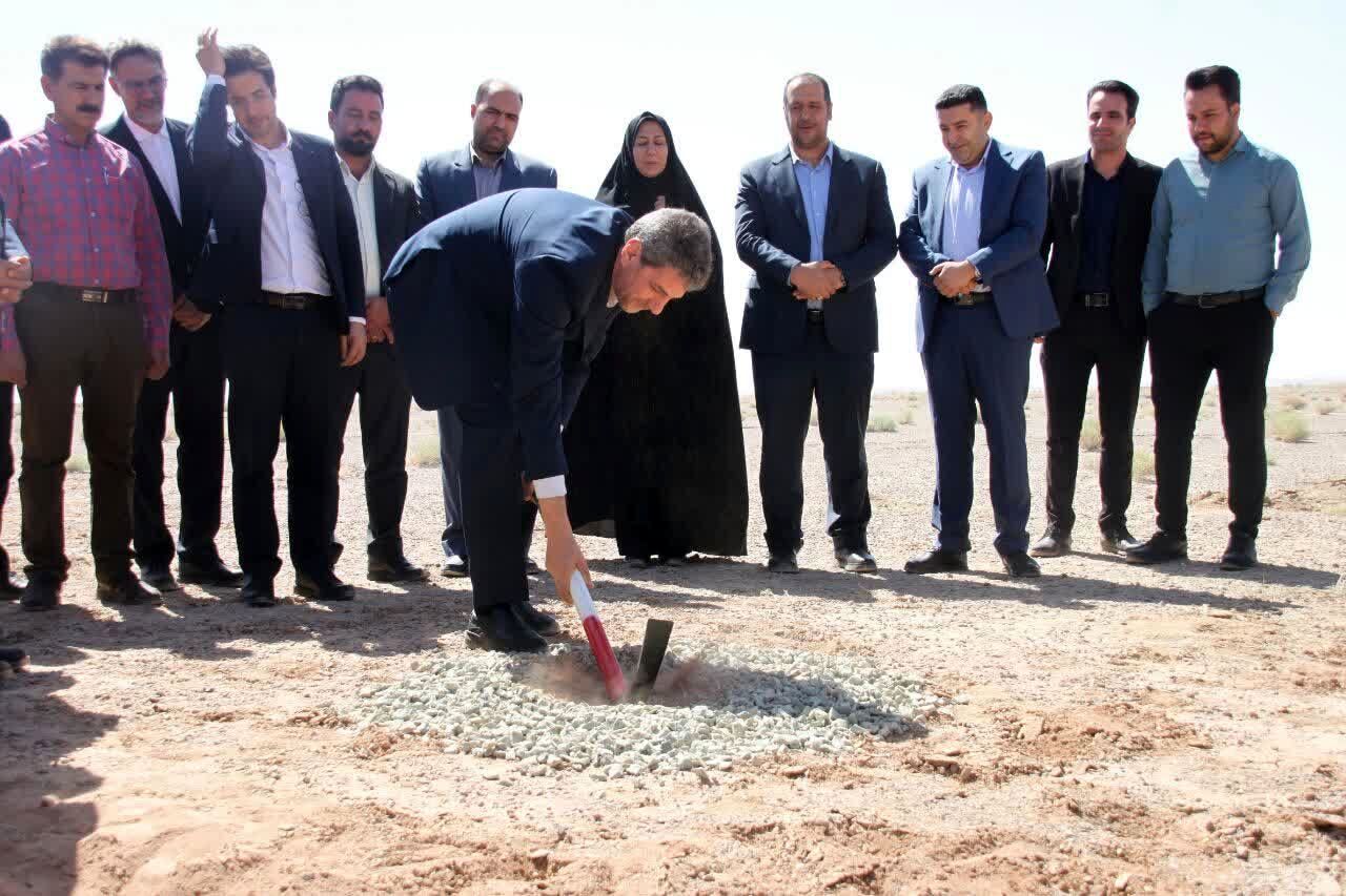 آیین بهره‌برداری از کندرو اصفهان به حبیب آباد 