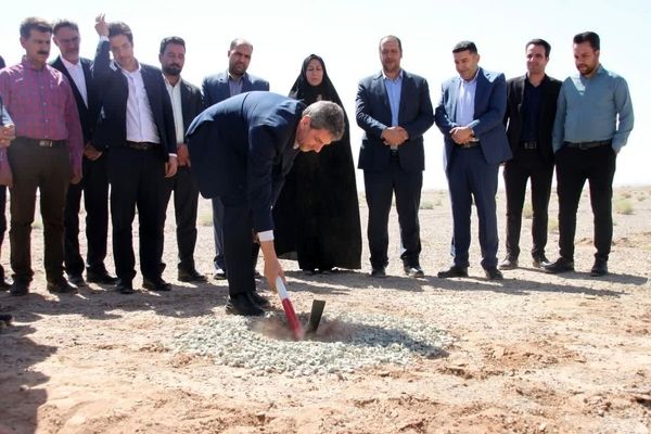 آیین بهره‌برداری از کندرو اصفهان به حبیب آباد 