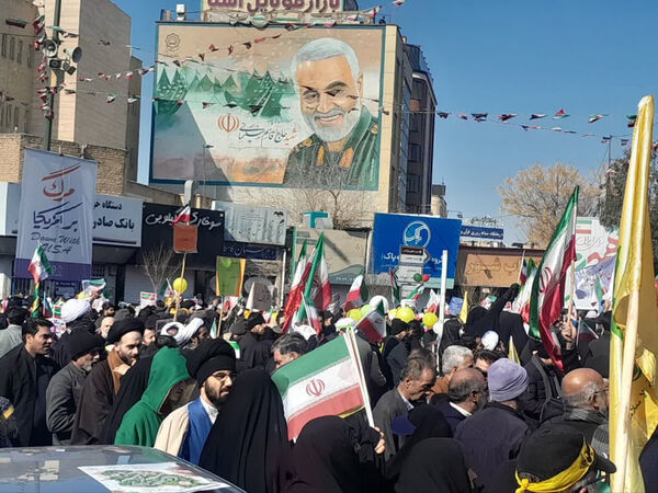 راهپیمایی 22 بهمن در قم -2