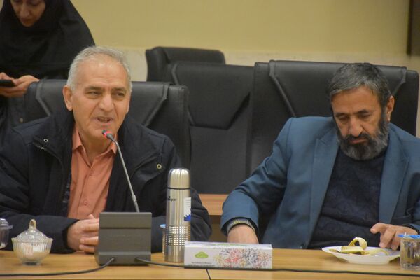 بررسی مسائل روز کشور با حضور کارشناس سیاسی و اساتید دانشگاه فرهنگیان استان چهارمحال و بختیاری