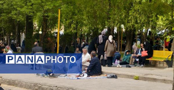 پیاده‌روی خانوادگی بروجنی‌ها