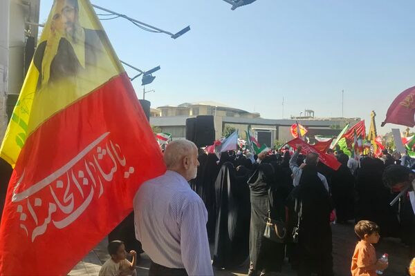 راهپیمایی جان‌فدایان ایران در شیراز - 1