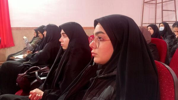 همایش توانمندسازی نومعلمان‌ ناحیه یک شهرستان بهارستان 