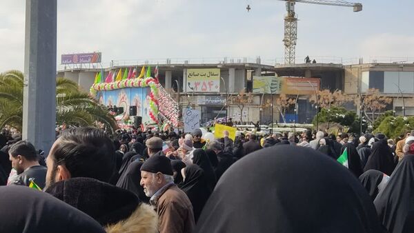 حضور مردم دارالمؤمنین کاشان در یوم الله ۲۲ بهمن